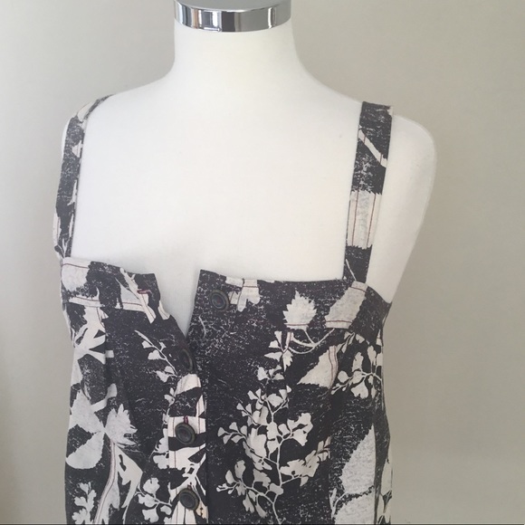 HD in Paris for Anthro Laurel Floral Tank Top - Picture 4 of 8